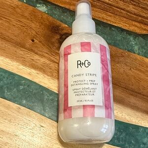 R+Co Candy Stripe Detangling Spray NEW